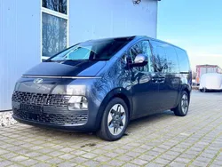 Graphite grey / met Gebraucht 2023 Hyundai Staria Prime Van | 42.900 € (Guter Preis)