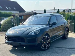 Tiefschwarz Gebraucht 2019 Porsche Cayenne Sport SUV | 49.900 €