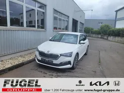 Candyweiss Gebraucht 2022 Skoda Scala Clever Kleinwagen | 19.399 € (Guter Preis)