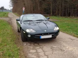Jaguar XK8