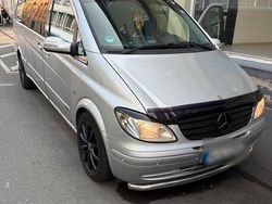 Silber Gebraucht 2004 Mercedes Viano Van / Kleinbus | 5.600 € (Fairer Preis)