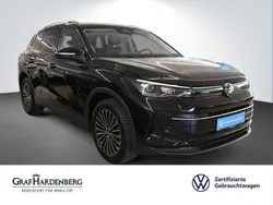 Schwarz Gebraucht 2024 VW Tiguan Life SUV | 39.440 € (Fairer Preis)