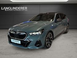 Grün Gebraucht 2024 BMW 520 M Sport Kombi | 56.900 € (Guter Preis)