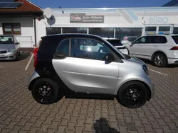 Silbermet. Gebraucht 2017 Smart ForTwo Coupé Passion Coupé | 11.790 € (Fairer Preis)