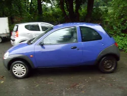 Blau Gebraucht 2000 Ford Ka Kleinwagen | 250 € (Superpreis)