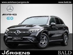 Schwarz obsidianschwarz metallic Gebraucht 2024 Mercedes GLC300 AMG SUV | 54.680 € (Superpreis)