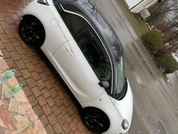 Weiß Gebraucht 2014 Opel Adam Kleinwagen | 5.800 € (Guter Preis)