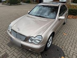Andere farben Gebraucht 2001 Mercedes C200 Limousine | 4.500 €