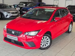 Rot Gebraucht 2022 Seat Ibiza Style Limousine | 11.999 € (Guter Preis)