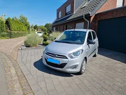 Silber Gebraucht 2011 Hyundai i10 Style Kleinwagen | 4.199 € (Fairer Preis)