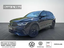 Schwarz Gebraucht 2024 VW Tiguan Allspace R-line SUV | 54.870 €