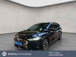 Schwarz Gebraucht 2024 Ford Focus Titanium Kombi | 22.440 € (Fairer Preis)