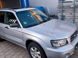 Silber Gebraucht 2004 Subaru Forester SUV | 4.999 €