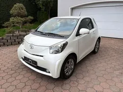 Weiß Gebraucht 2010 Toyota iQ Kleinwagen | 6.350 € (Fairer Preis)