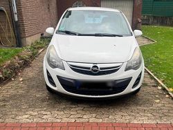 Weiß Gebraucht 2014 Opel Corsa Kleinwagen | 3.199 €