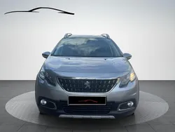 Grau Gebraucht 2016 Peugeot 2008 Allure SUV | 9.400 € (Fairer Preis)