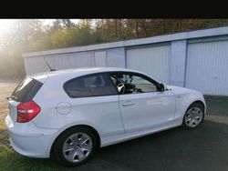 Weiß Gebraucht 2010 BMW 118 Coupé Coupé | 4.500 € (Fairer Preis)