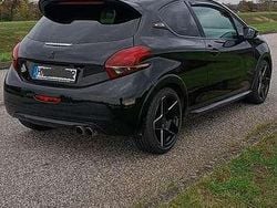 Gebraucht 2017 Peugeot 208 GTi Kleinwagen | 7.750 € (Fairer Preis)