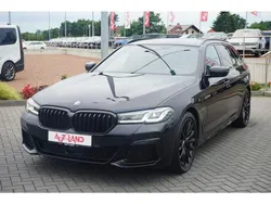 Schwarz (metallic) Gebraucht 2022 BMW 530e M Sport Kombi | 39.990 € (Fairer Preis)