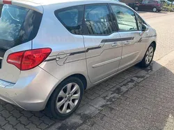 Gebraucht 2011 Opel Meriva Van / Kleinbus | 5.200 € (Fairer Preis)