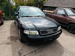 Schwarz Gebraucht 1995 Audi A4 Coupé | 850 €