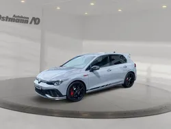 Mondsteingrau uni Gebraucht 2022 VW Golf VIII GTI Clubsport Limousine | 35.650 € (Etwas zu teuer)