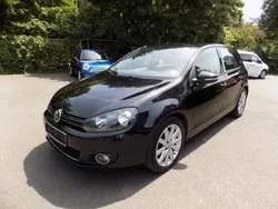 Schwarz Gebraucht 2009 VW Golf VI Highline Limousine | 2.990 € (Etwas zu teuer)
