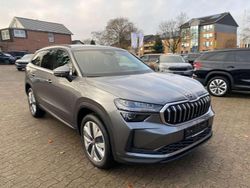 Stahl grau Neu 2025 Skoda Kodiaq Selection SUV | 46.999 € (Superpreis)