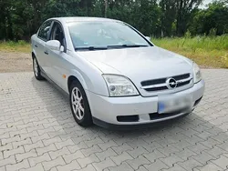 Silber Gebraucht 2003 Opel Vectra Elegance Limousine | 1.700 €