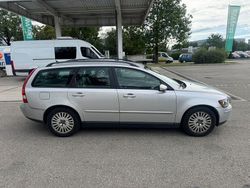 Silber Gebraucht 2004 Volvo V50 Summum Kombi | 999 € (Superpreis)