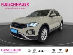 Grau Gebraucht 2023 VW T-Roc Life SUV | 23.880 € (Superpreis)