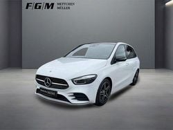 Weiß Gebraucht 2023 Mercedes B220 AMG Van / Kleinbus | 42.290 € (Teuer)