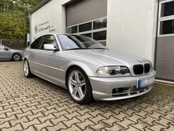 Silber Gebraucht 2001 BMW 330 Shadowline Coupé | 10.400 € (Guter Preis)