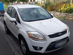 Weiß Gebraucht 2012 Ford Kuga SUV | 5.900 € (Guter Preis)