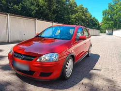Rot Gebraucht 2005 Opel Corsa Kleinwagen | 1.200 € (Guter Preis)