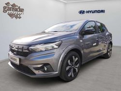 Grau Neu 2025 Dacia Sandero Journey Kleinwagen | 19.390 € (Etwas zu teuer)