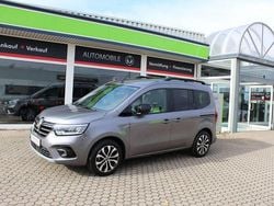 Grau Gebraucht 2022 Renault Kangoo Techno Van / Kleinbus | 23.250 € (Guter Preis)