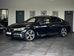 Schwarz Gebraucht 2015 BMW 750 M Sport Limousine | 34.980 € (Etwas zu teuer)