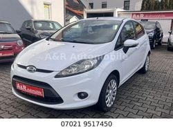 Weiß Gebraucht 2009 Ford Fiesta Trend Limousine | 4.250 € (Guter Preis)