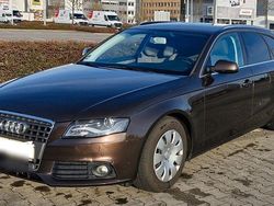 Braun Gebraucht 2011 Audi A4 Ambition Kombi | 7.799 €