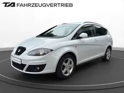 Weiß Gebraucht 2013 Seat Altea XL Copa Van / Kleinbus | 6.900 € (Etwas zu teuer)