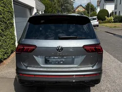 Grau Gebraucht 2024 VW Tiguan Allspace R-line SUV | 42.999 € (Fairer Preis)