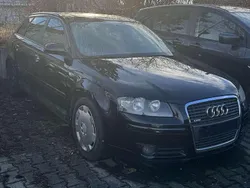 Schwarz Gebraucht 2005 Audi A3 Sportback Attraction Kleinwagen | 590 € (Superpreis)