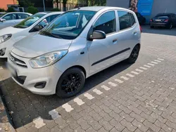 Grau Gebraucht 2011 Hyundai i10 Kleinwagen | 3.900 € (Fairer Preis)