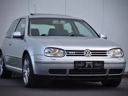 Silber Gebraucht 2002 VW Golf IV GTI Limousine | 16.000 €