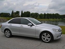 Grau Gebraucht 2009 Mercedes C200 Limousine | 9.000 € (Teuer)