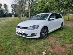 Weiß Gebraucht 2016 VW Golf VII Allstar Kombi | 11.900 € (Teuer)