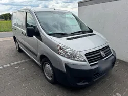 Silber Gebraucht 2014 Fiat Scudo Van / Kleinbus | 4.990 €
