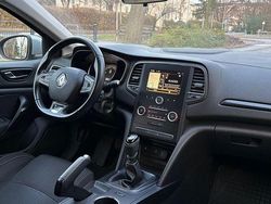 Silber Gebraucht 2016 Renault Mégane III Life Limousine | 6.650 € (Guter Preis)