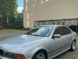 Silber Gebraucht 2000 BMW 520 M Sport Limousine | 3.500 € (Guter Preis)
